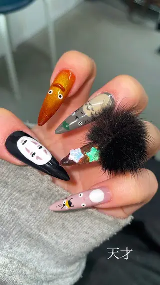 ネイル RICO NAIL所属・RICO Nail パーツつけ放題🌈のネイルデザイン