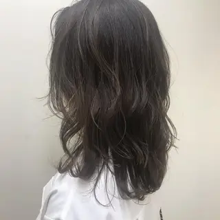 セミロング カラー 🎈馬場佑馬/ スパイラルパーマ🎈のヘアスタイル