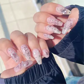 ネイル Allure小山店 Yukiのネイルデザイン