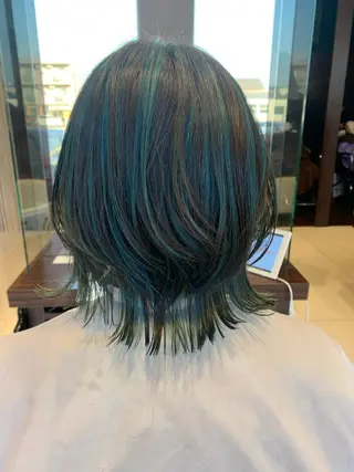 ミディアム カラー 坂井 水菜美のヘアスタイル