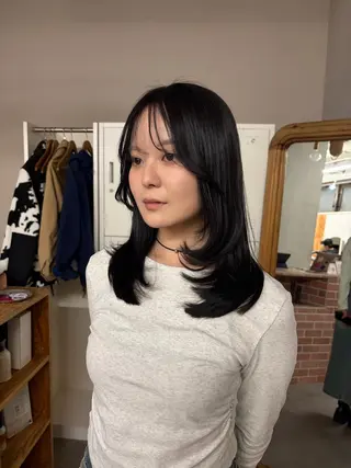 ミディアム 韓国レイヤーカット/ 酸性縮毛矯正MIKUのヘアスタイル