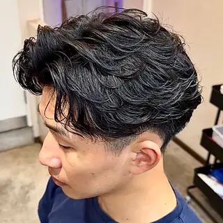 パーマ メンズ 波巻き|シャドウ| サーフカール|RYUのヘアスタイル
