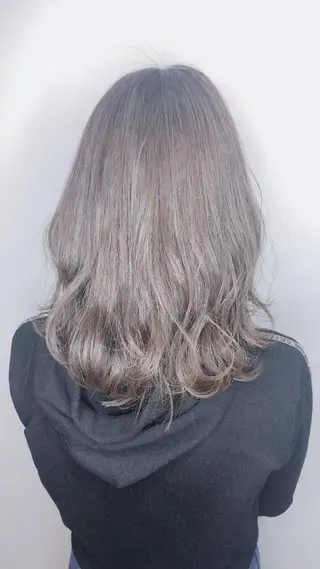 ミディアム カラー 髪質改善ioLu 伊藤サダキのヘアスタイル