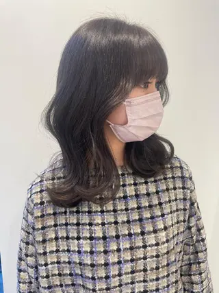 ミディアム カラー 韓国レイヤーカット/ ダブルカラーのヘアスタイル