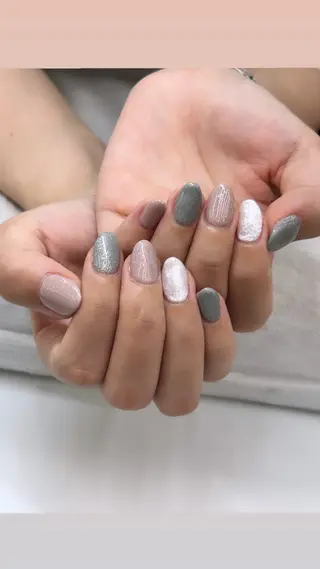 ミディアム MAXKELLY KAORIのネイルデザイン