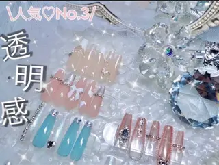 ネイル Yudia🦋 azuのネイルデザイン