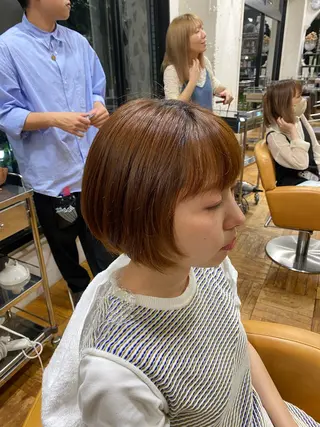 ショート カラー ボブ ショート 髪質改善  相澤晃希のヘアスタイル