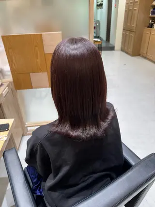 ミディアム カラー 透明感カラー/顔周り カット/レイヤーにかのヘアスタイル