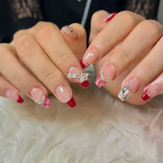 ネイル hohomi .のネイルデザイン