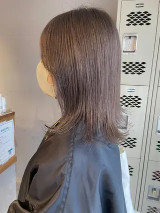 ミディアム カラー ZOA classic hair所属・東 みのりのヘアスタイル