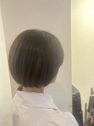 ショート IT by ALBUMあいりのヘアスタイル