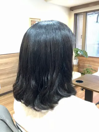 ミディアム パーマ Annon プライベートサロンのヘアスタイル