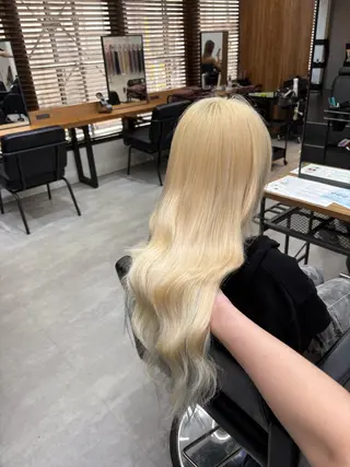 ロング カラー/ブリーチ🍃 エクステSHUNTAのヘアスタイル
