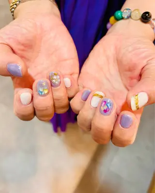 ネイル Emi♡ tiffinのネイルデザイン