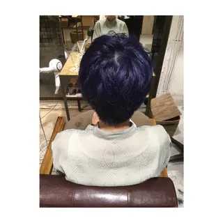 ショート ミディアム カラー アオガミ （前髪顔周りカット）のヘアスタイル