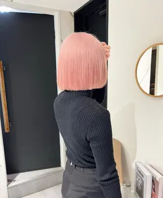 ミディアム デザイン🥇複雑履歴 ハイトーン特化のヘアスタイル