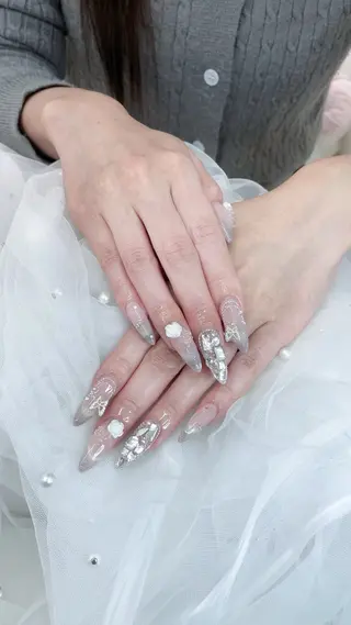 ネイル moon nail hikariのネイルデザイン