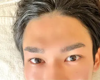 アイブロウ CLUTCH阿倍野 🥨マエ トモヨ☕️のマツエク・マツパデザイン