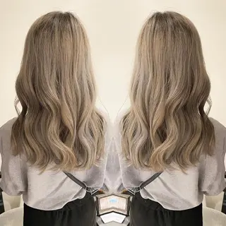 セミロング カラー 髪質改善 Noe心斎橋店のヘアスタイル