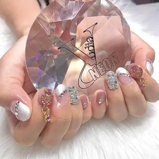 ネイル élu by Noriko 前原のネイルデザイン