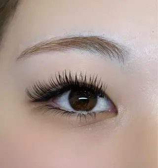 マツエク・マツパ Private beauty salon &　南草津店所属・&南草津店 J rアイリストのマツエク・マツパデザイン