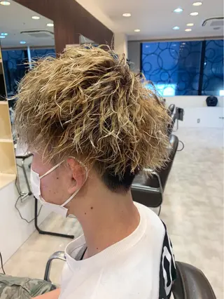 ミディアム メンズ メンズパーマ/難波/ 心斎橋　室園亮佑のヘアスタイル