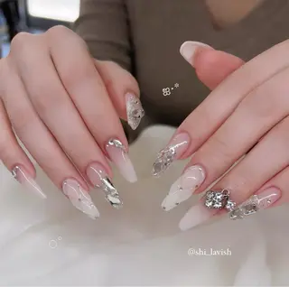 ネイル GRACE shizukaのネイルデザイン