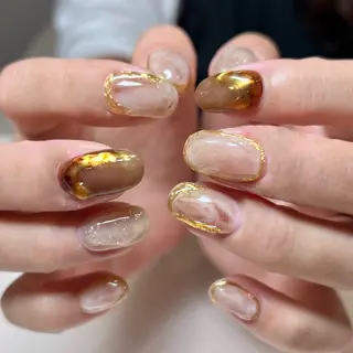 ネイル REHTOF |朝7時Open☀️のネイルデザイン