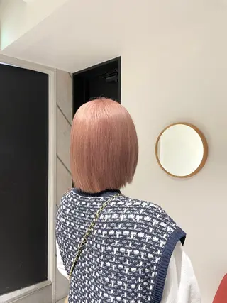 ショート カラー fuka/梅田/ ミルクティーベージュのヘアスタイル