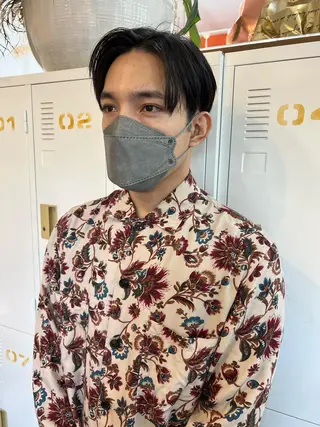 メンズ LOMARLIE JURIAのヘアスタイル