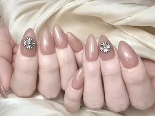 ネイル Aurum nailのネイルデザイン