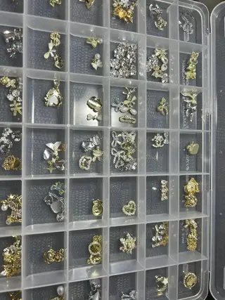 ネイル Theone栄店 松田のネイルデザイン