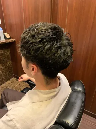 メンズ プレミアムバーバー 草野のヘアスタイル