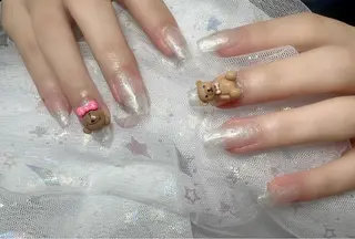 ネイル ガールネイルサロン所属・ガール　ネイルサロン 垣内　英里のネイルデザイン