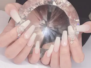 ネイル LoaChaton kaeのネイルデザイン