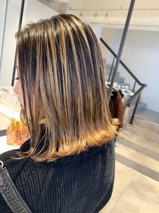 セミロング カラー 酸性ストレート・ メンズ 三原 楊子のヘアスタイル