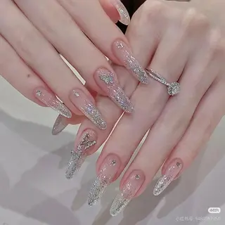 ネイル 鈴木 彩星のネイルデザイン