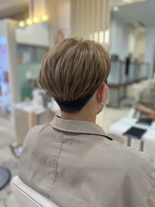 ショート メンズ 生駒デザインカラー /浜中美奈のヘアスタイル