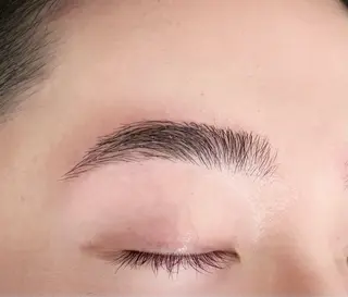 メンズ アイブロウ LUNELLA☾ ໋ SANKAのマツエク・マツパデザイン