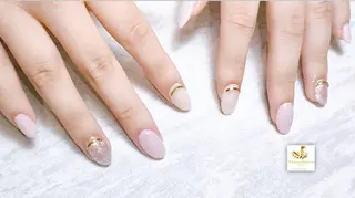 ネイル 完全予約制個室サロン Abundancesのネイルデザイン