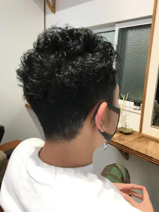 ショート メンズ 代表　土屋ヒロユキ ショートカットのヘアスタイル