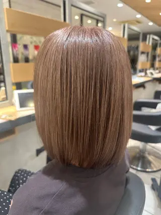 カラー 福井 美夢のヘアスタイル