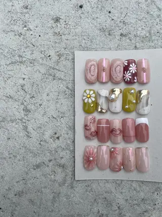 ネイル Rommy suiのネイルデザイン