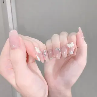 ネイル RAY＋beauty 豊田丸山　小島あいののネイルデザイン