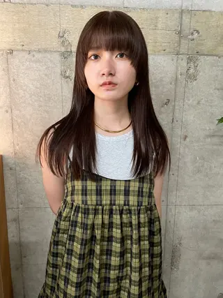 ロング カラー wewe: momoeのヘアスタイル