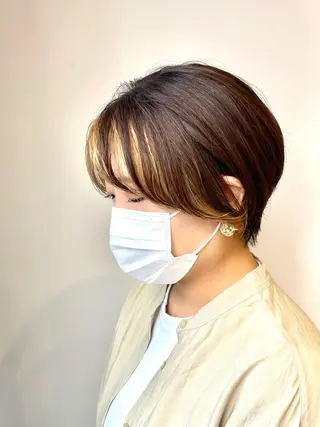 ショート カラー IT by ALBUM八王子店のヘアスタイル