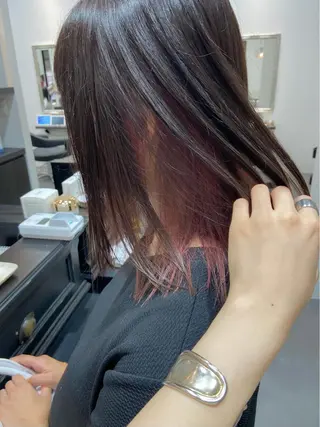 ミディアム 小倉 愛里のヘアスタイル