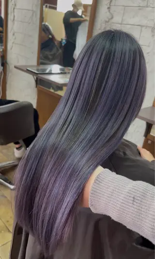 ロング rise/艶カラー/ レイヤーのヘアスタイル