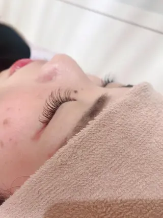 マツエク・マツパ 石渡このみ 🍊レイヤーカットのヘアスタイル