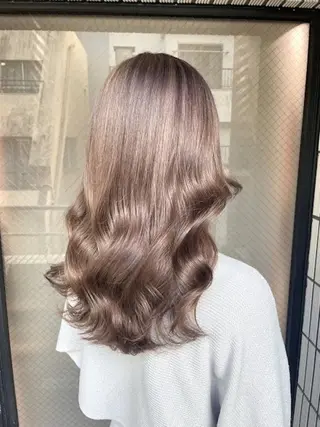 カラー 🥂UNITED公式 🥂横浜店🥂のヘアスタイル